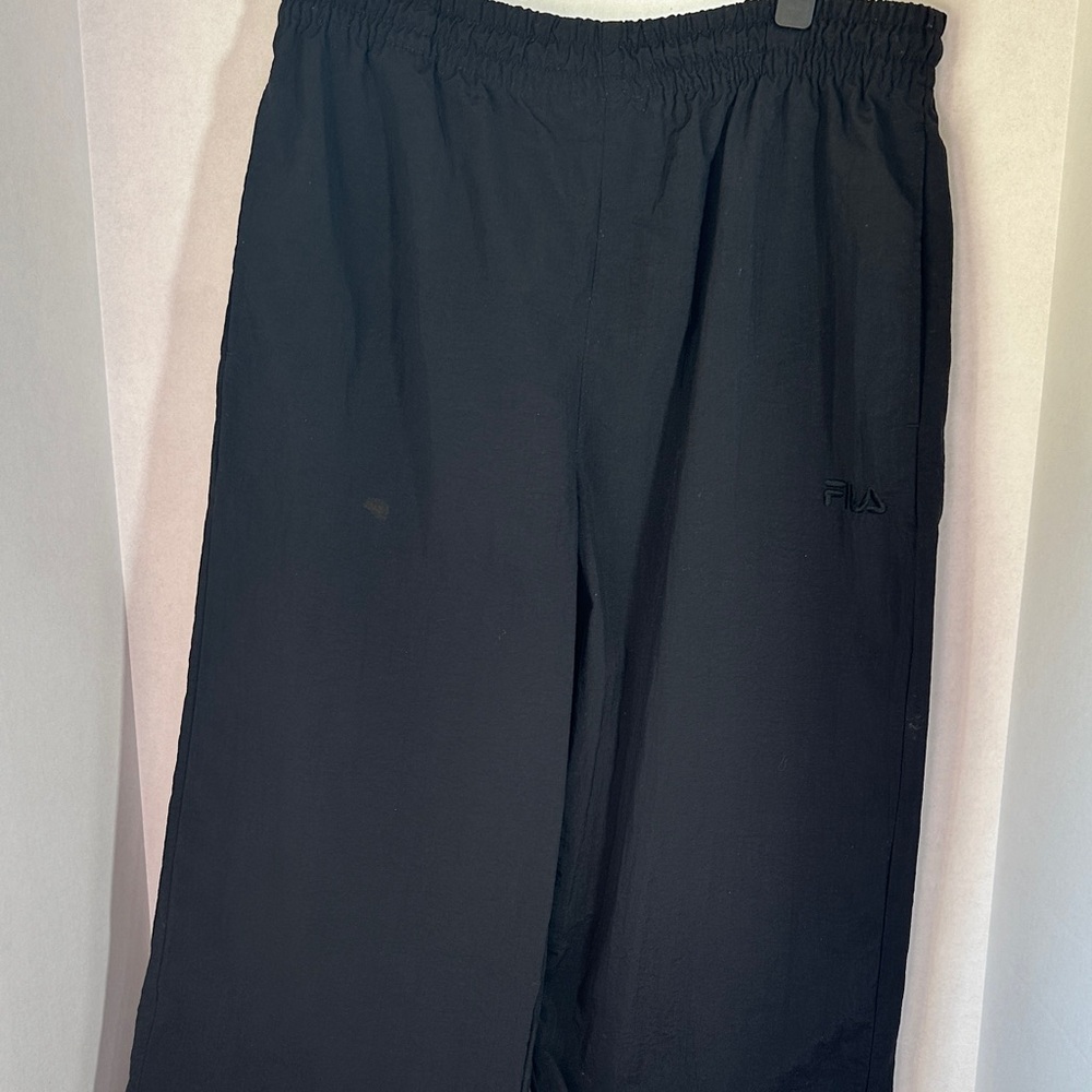Fila black windbreaker track pants size extra large